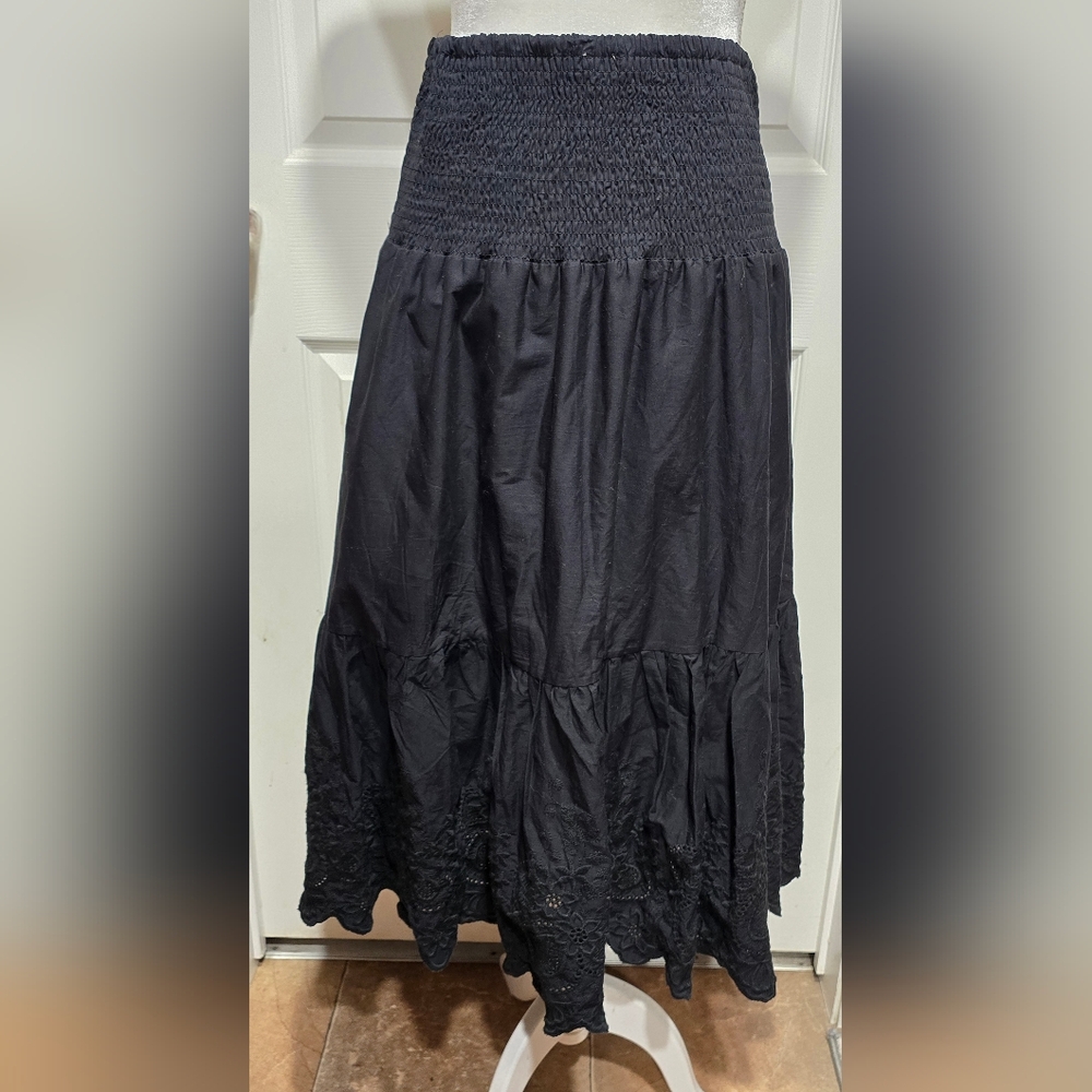 Jason Wu Black Eyelet Scalloped Hem Skirt - Picture 3 of 8